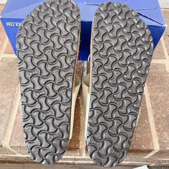 Birkenstock Gizeh Big Buckle Thong Sandal Faded Lime Leather EU 39 US 8- 8.5 W - Picture 10 of 13